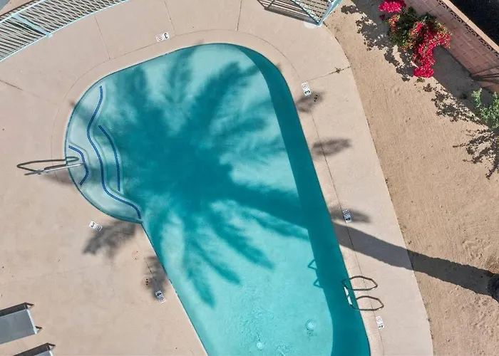 Viridian Biltmore With Pool Apartment Phoenix
