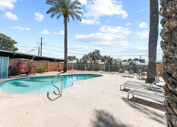 Viridian Biltmore With Pool * Phoenix